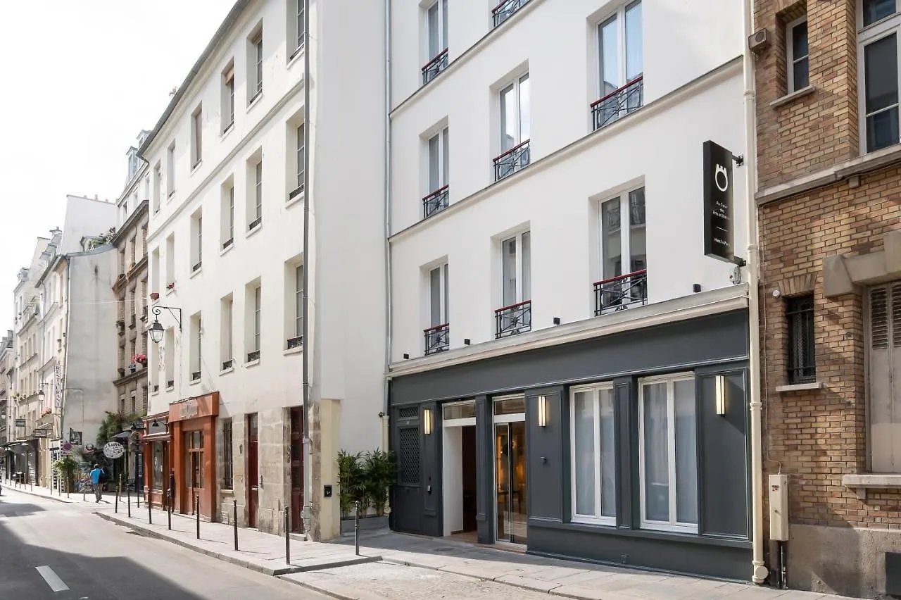 Au Coeur Des Arts Et Metiers Hotel Paris
