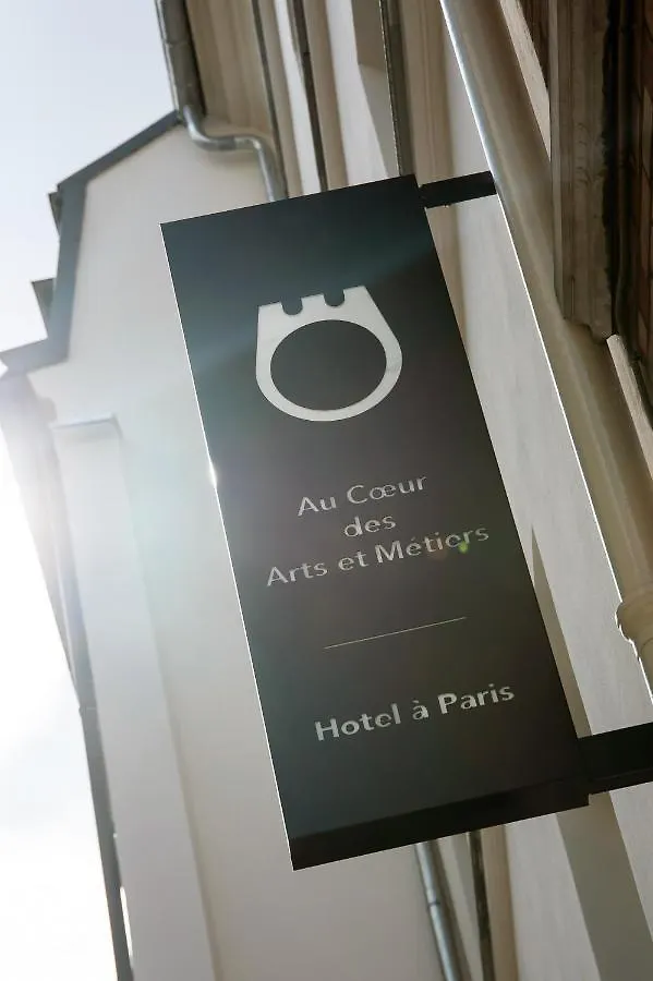 Au Coeur Des Arts Et Metiers 3*